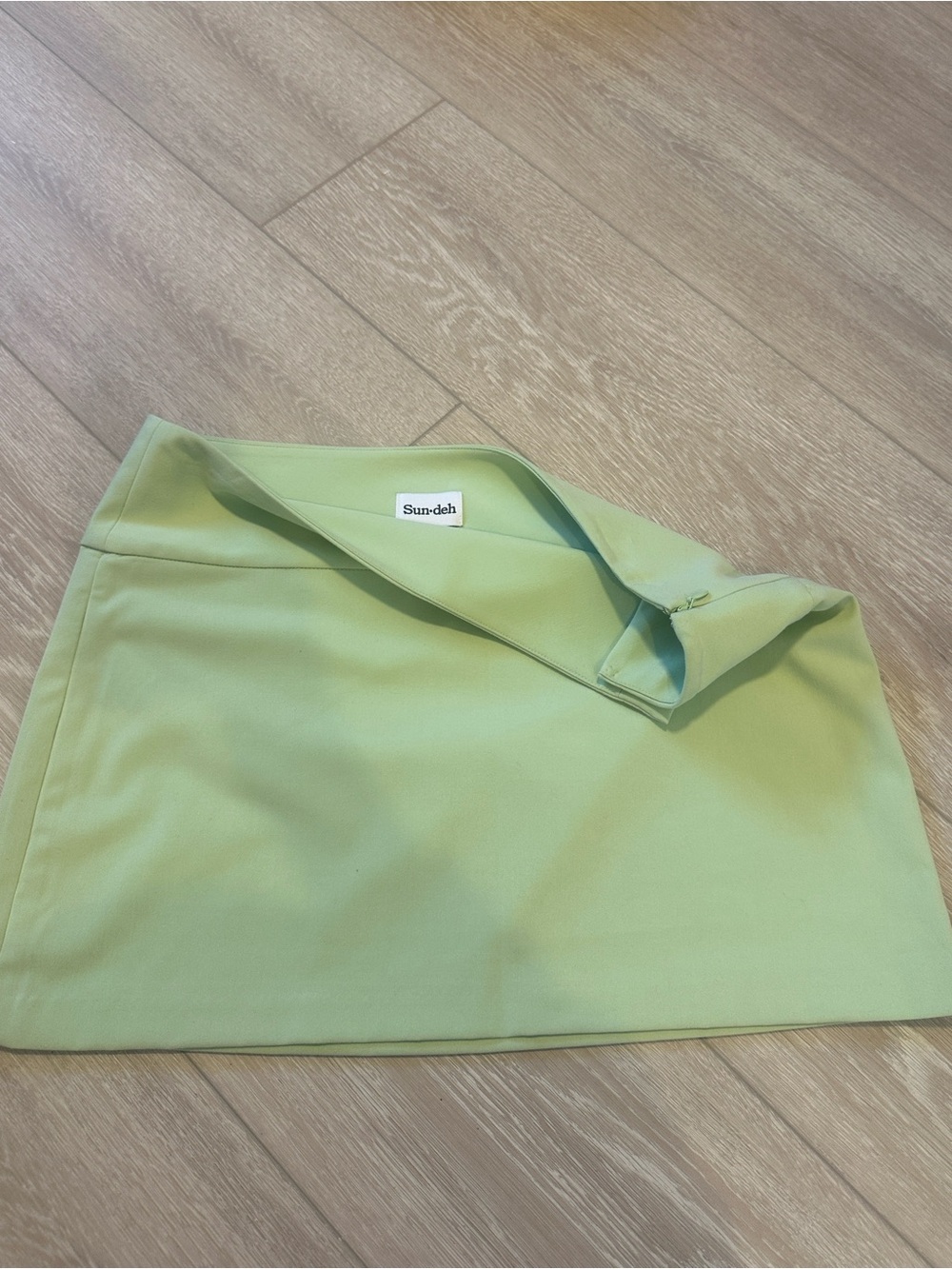 Aritzia Sun-Deh Skirt